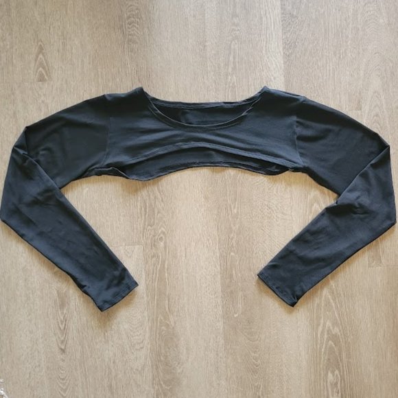 CLEARANCE!!! Black w/ Rainbow Triangles Full Rave Outfit - Picture 2 of 8